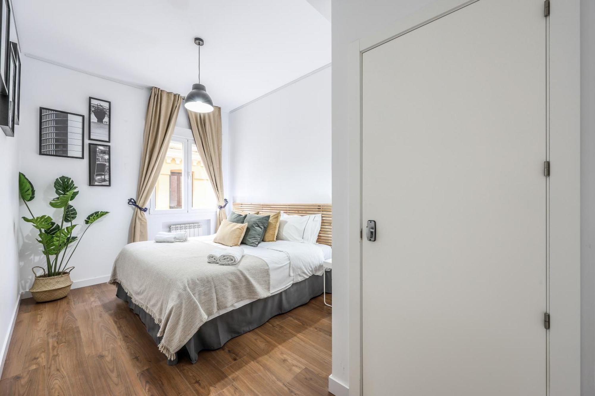 Be Coliving Madrid Centro Hotel Екстериор снимка