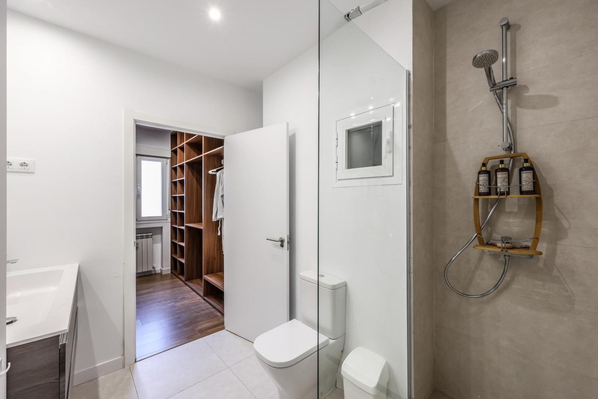 Be Coliving Madrid Centro Hotel Екстериор снимка