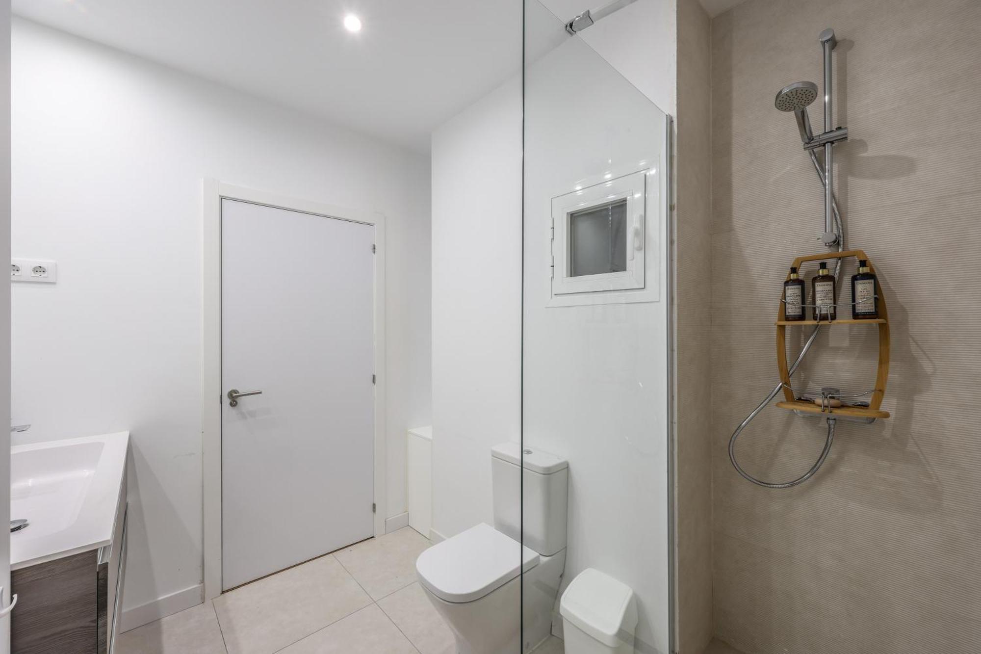Be Coliving Madrid Centro Hotel Екстериор снимка